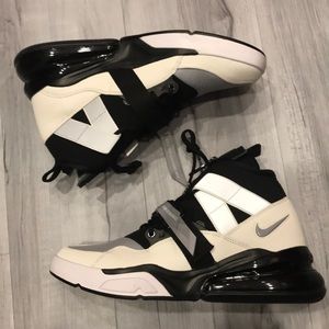 air force 270 utility black sail